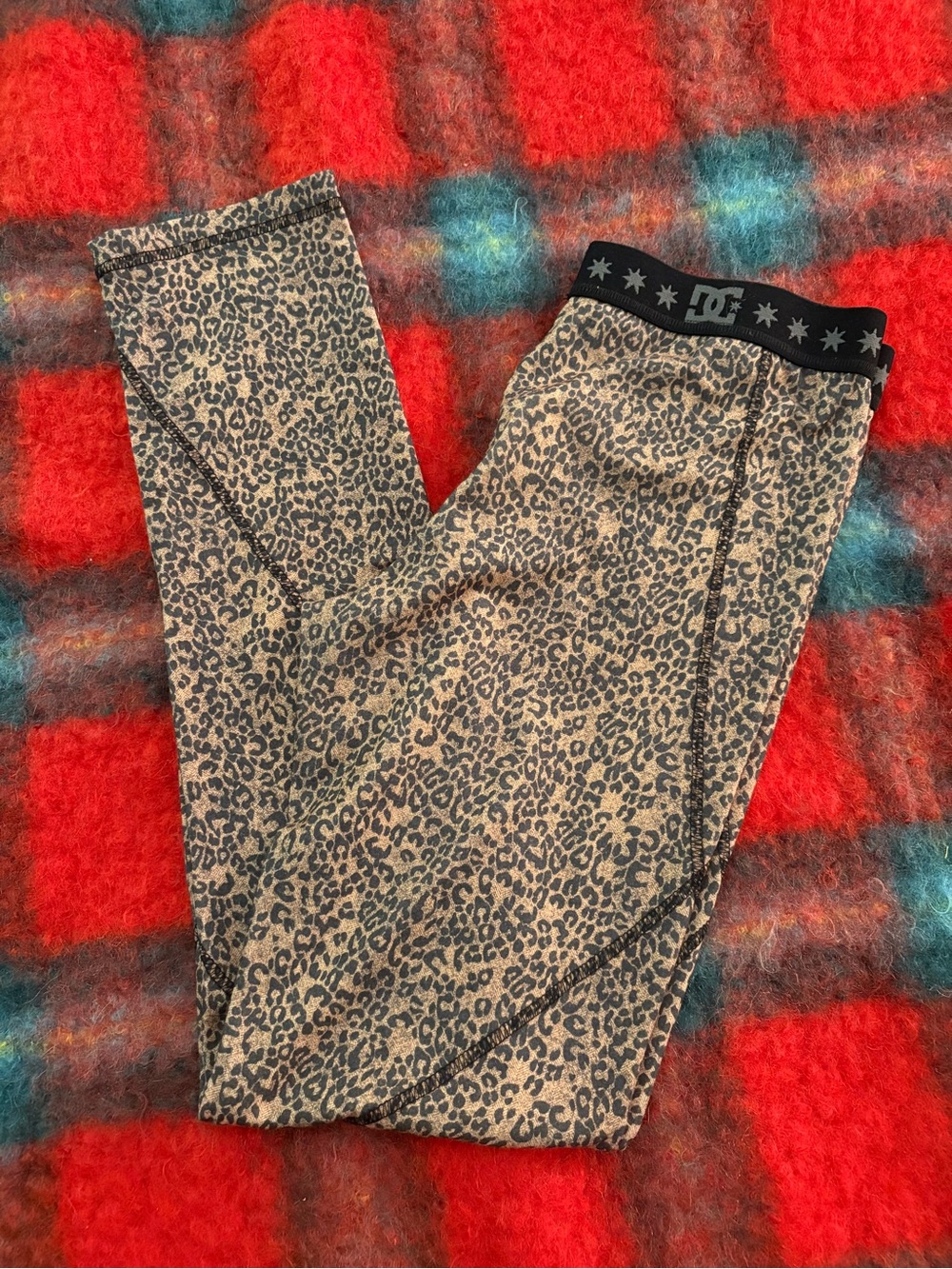 DC LADIES BASELAYER Leopard Print Leggings - Black & Tan